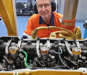 Expeditioner working on generator set