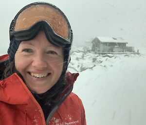 Rachel outside the Met office on a windy, snowy day - tough balloon release conditions.