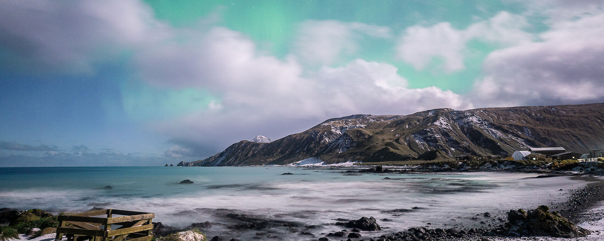 Buckles Bay - Macquarie Island.