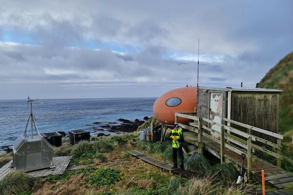Pete 'Pig Dog' Peterson at Brothers Point Hut - 2023 Macquarie Island.