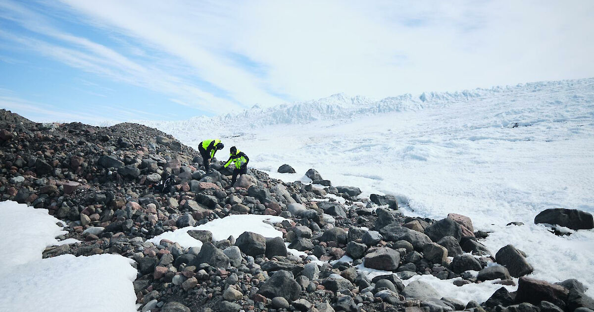 Denman Terrestrial Campaign enters final weeks after blue skies, blizzards and long days on the ice – Australian Antarctic Program (News 2024)