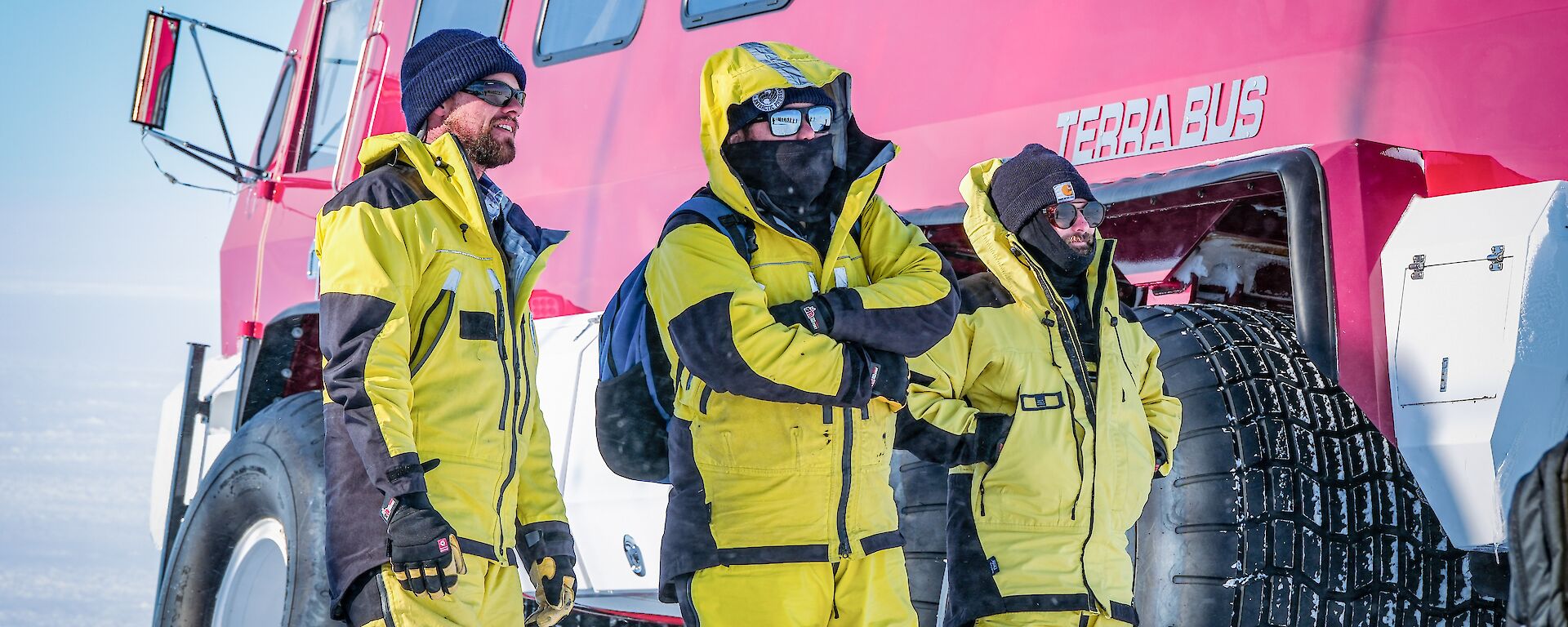 three expeditioners awaiting the arrival of the snow bird A319 plane