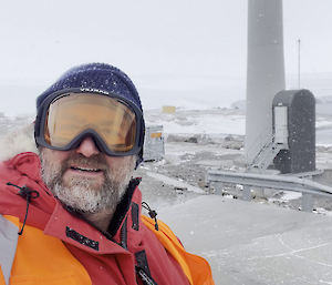 A selfie of Richard Heaton outside in a blow