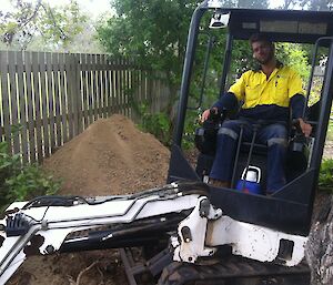 Mitch Operating a 1.7t excavator