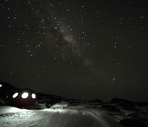 The milky-way with the Macey apple hut in the foreground