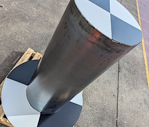 Close-up of a cylindrical reflector