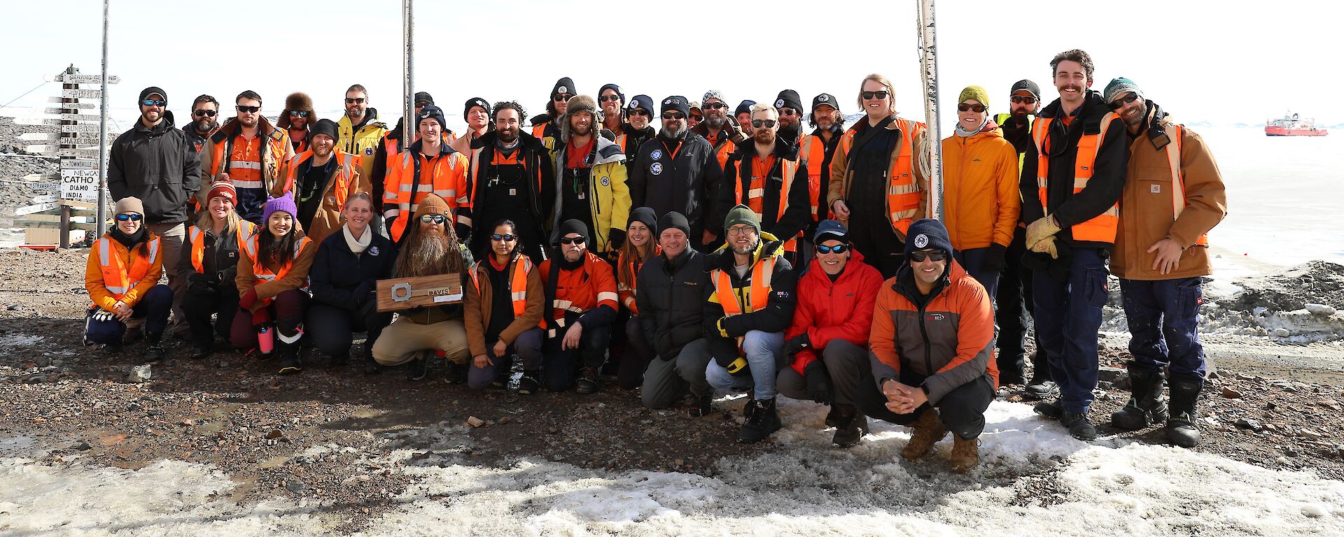 A group photo of the members of this year's Davis station expeditioner team.