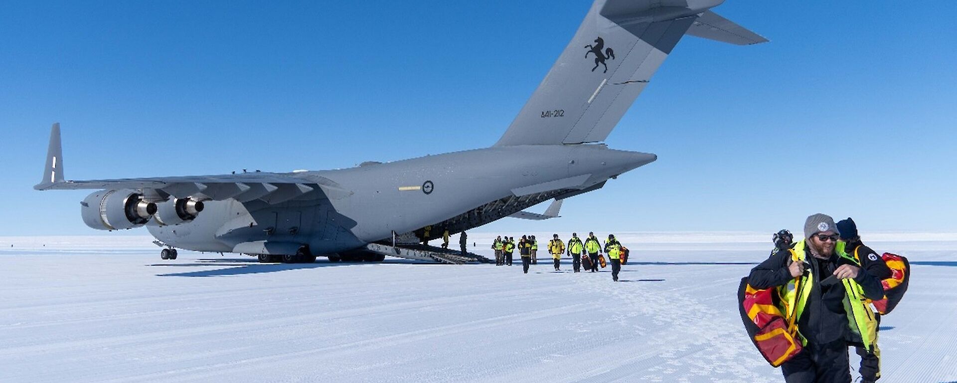 A C17 aircraft on the ice runway