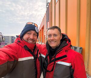 Matt and Stewart pose for a selfie together